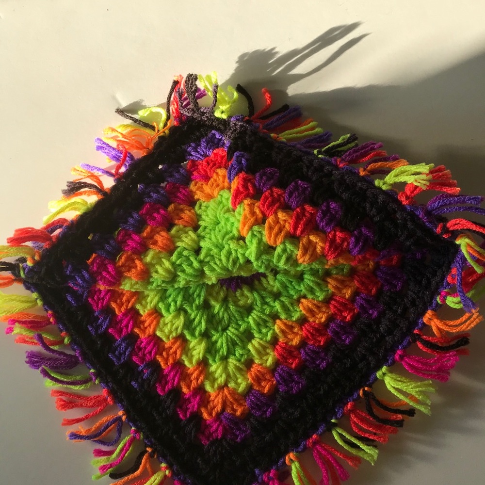 NEW HANDMADE BABY PONCHO - Picture 4 of 4